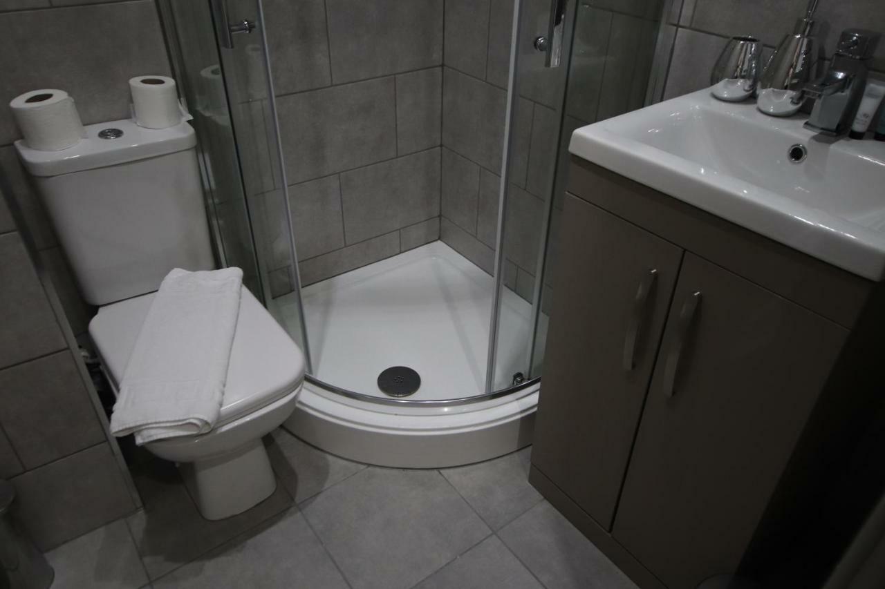 Halifax House, Studio Apartment 213 Екстер'єр фото